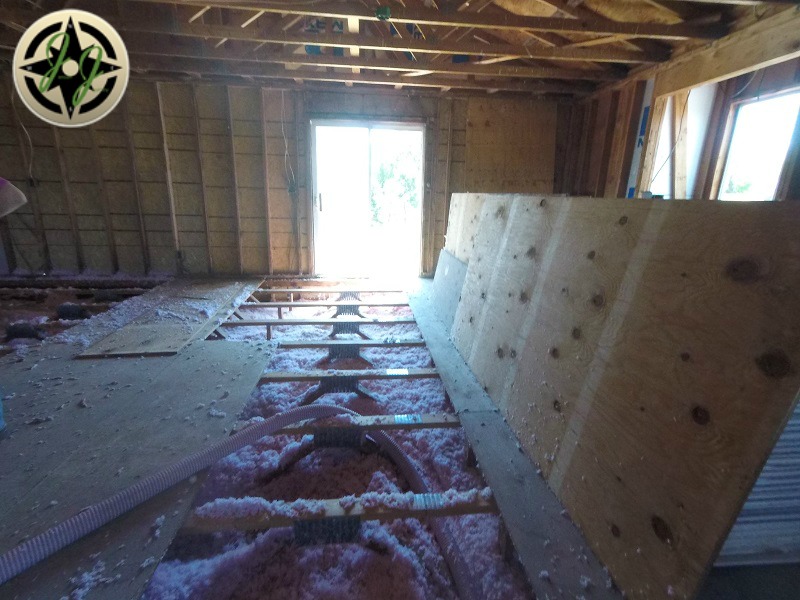 Insulation in floor